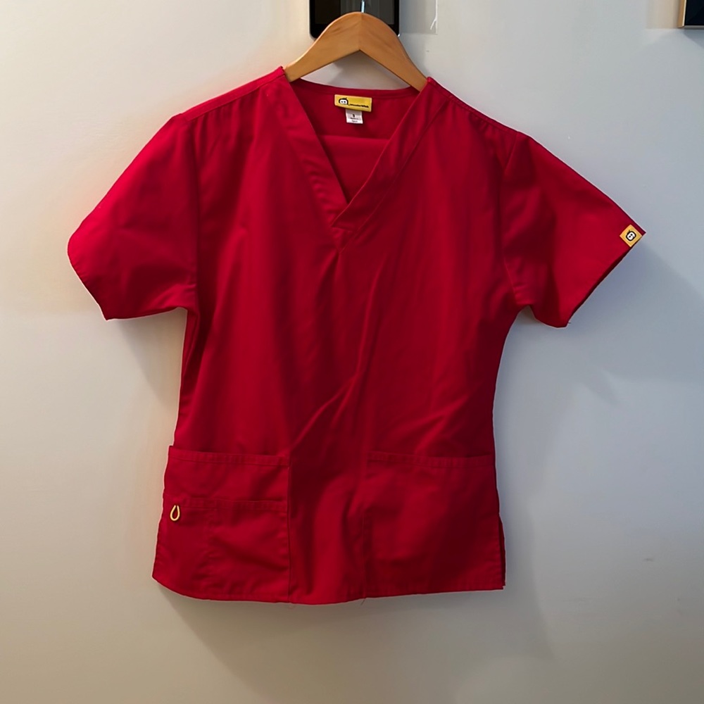 WonderWink scrub set